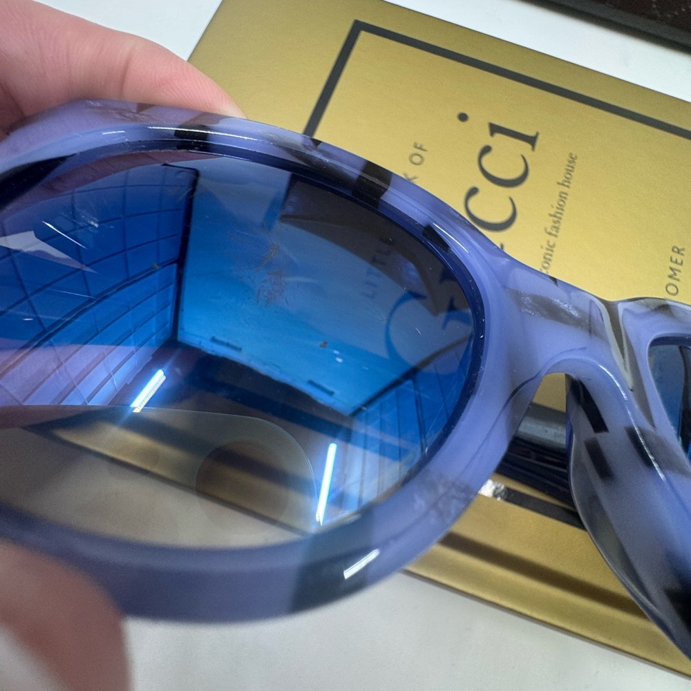 Gucci Black& Blue GUCCI Acetate Sunglasses - Picture 8 of 16